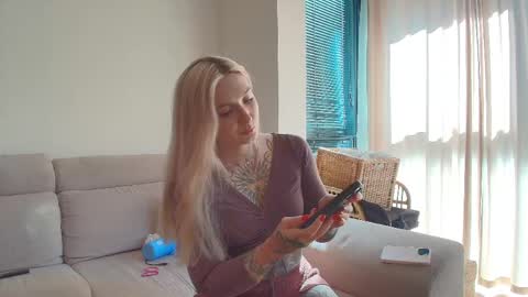 tattoobbgirl online show from 05/05/26, 03:42