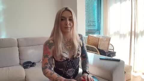 tattoobbgirl online show from 05/06/26, 03:28