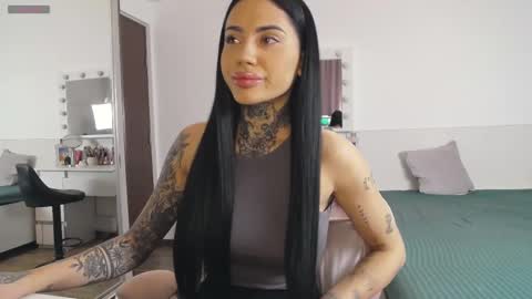 Kendra     onlyfans- online show from 02/25/25, 08:41