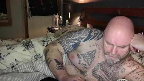 Tattooeddilf 01 online show from 12/09/24, 01:51