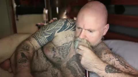 Tattooeddilf 01 online show from 09/19/25, 12:56