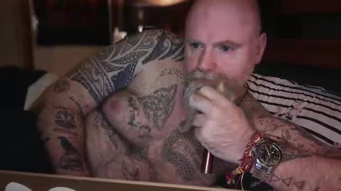 Tattooeddilf 01 online show from 02/02/26, 07:23