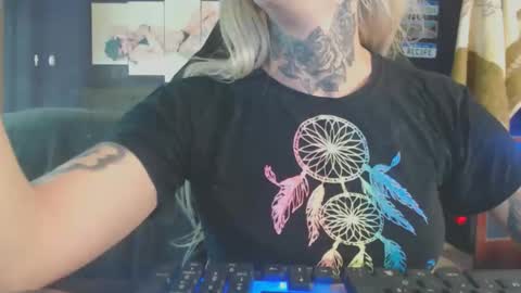 tatuada_safada online show from 09/10/25, 06:19