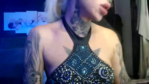 Snapshot of tatuada_safada chatting on 06/02/26, 02:13 tatuada_safada online show from 06/02/26, 02:13