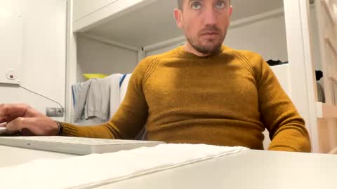 Tatuador40 online show from 01/19/25, 11:32