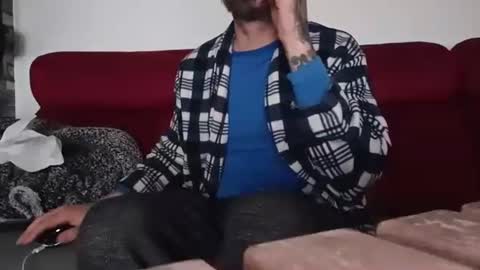 Snapshot of tatuadorhotxxx chatting on 03/29/26, 01:49 Tatuado20cm online show from 03/29/26, 01:49