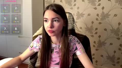 Kira online show from 07/25/26, 10:57