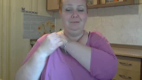 tatyanka_ online show from 10/02/25, 09:05