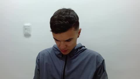 taurus4k online show from 12/31/24, 03:45