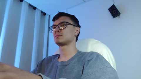 taurus4k online show from 11/16/25, 07:58