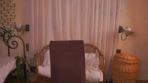 Tifany online show from 03/31/26, 04:07