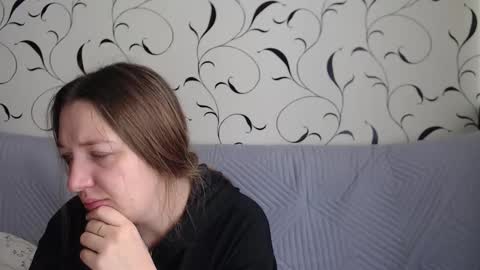 Diana online show from 10/17/25, 08:28