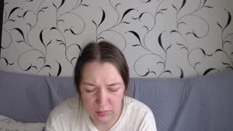 Diana online show from 10/23/25, 06:34