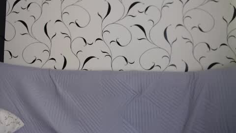 Diana online show from 10/28/25, 07:23