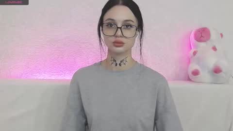 Snapshot of tayaavis chatting on 09/30/25, 07:19 Taya online show from 09/30/25, 07:19