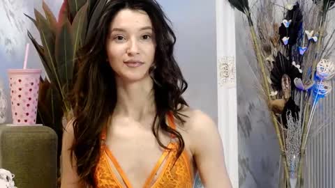 TayaKayan online show from 01/12/26, 01:49