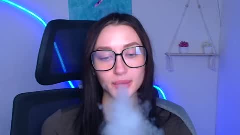 Taya online show from 02/07/26, 06:28