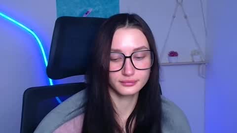 Taya online show from 02/10/26, 06:39