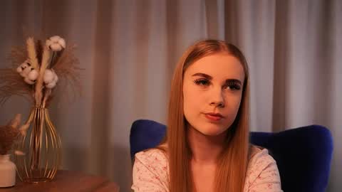 Snapshot of tayelin chatting on 04/12/26, 04:12 Taya online show from 04/12/26, 04:12