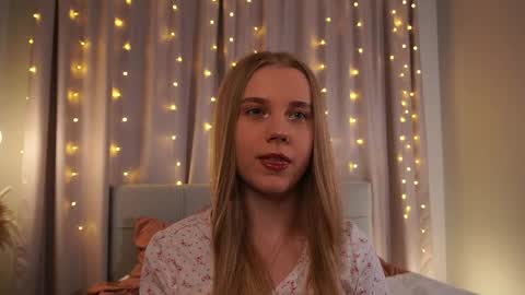 Taya online show from 05/27/26, 04:26