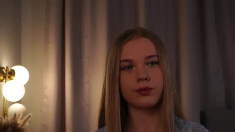 Taya online show from 06/11/26, 05:33