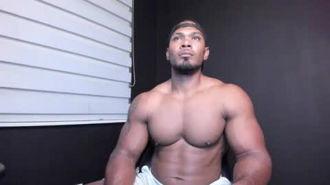 Snapshot of tayler_waka chatting on 01/30/25, 11:55 Tyler online show from 01/30/25, 11:55