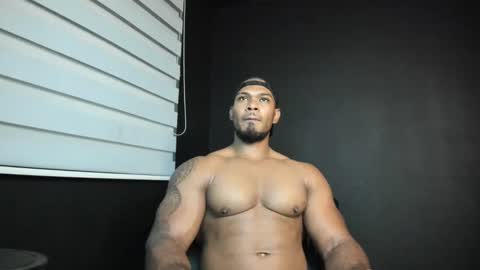 Snapshot of tayler_waka chatting on 02/02/25, 09:45 Tyler online show from 02/02/25, 09:45