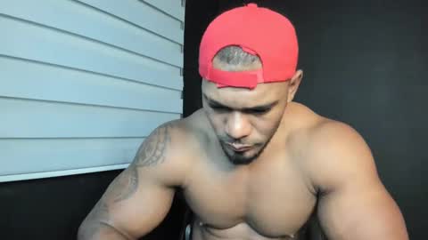 Snapshot of tayler_waka chatting on 02/09/25, 12:17 Tyler online show from 02/09/25, 12:17