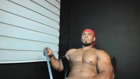 Snapshot of tayler_waka chatting on 02/09/25, 06:33 Tyler online show from 02/09/25, 06:33