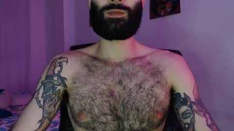 Snapshot of taylor__06 chatting on 02/21/25, 08:18 Taylor online show from 02/21/25, 08:18