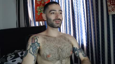 Snapshot of taylor__06 chatting on 11/14/25, 07:12 Taylor online show from 11/14/25, 07:12