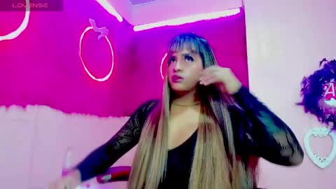 Snapshot of taylor__smith_ chatting on 03/30/26, 11:33 taylor__smith_ online show from 03/30/26, 11:33