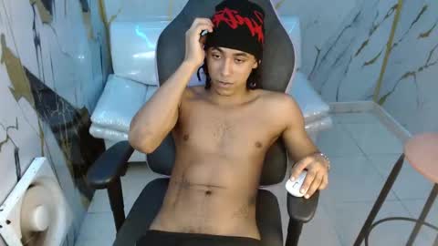 Taylor online show from 03/17/26, 01:43