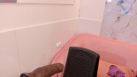 taylor_cupper_ online show from 02/20/26, 04:20