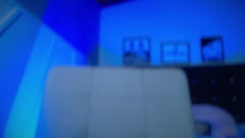 Taylor 3 online show from 11/13/25, 03:16