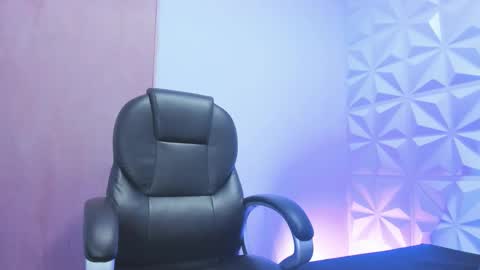 Taylor online show from 01/13/26, 02:55