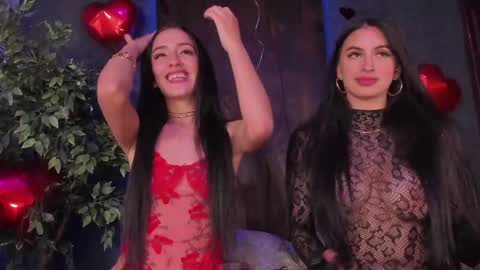 Taylor  Help me to get 100 thumbs up online show from 02/14/25, 02:54