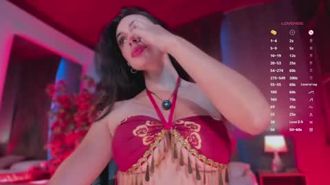 Taylor  Help me to get 100 thumbs up online show from 03/29/26, 05:18