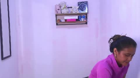 taylor lii0425 online show from 05/15/26, 11:01
