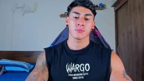 taylor_mclane1 online show from 04/17/26, 05:38