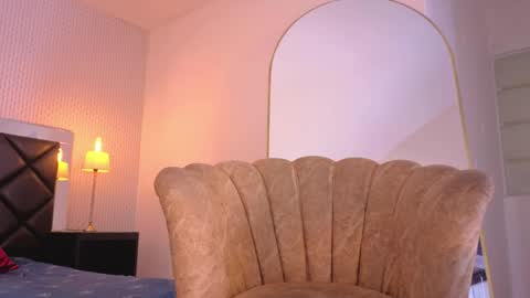 Snapshot of taylor_morgann chatting on 04/07/26, 01:22 PABLO online show from 04/07/26, 01:22