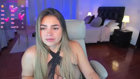 Taylor online show from 04/08/26, 02:33