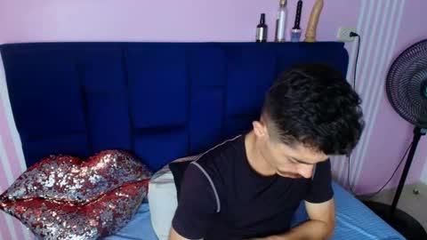 taylor stele online show from 05/30/26, 08:39