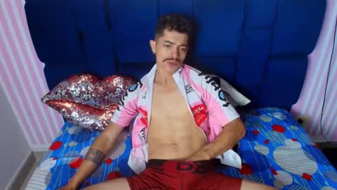 taylor stele online show from 06/02/26, 08:22