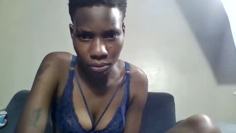 taylor_swift09 online show from 04/13/26, 10:26