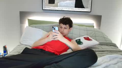 taylorcamz online show from 12/15/25, 02:38