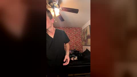 Trevorling online show from 02/02/26, 01:54