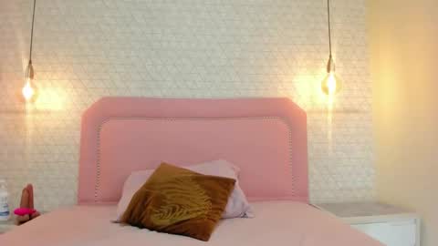 TAYLOR  online show from 03/24/26, 03:22