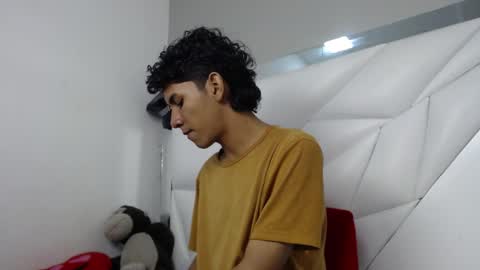 TAYLOR online show from 04/10/26, 03:12