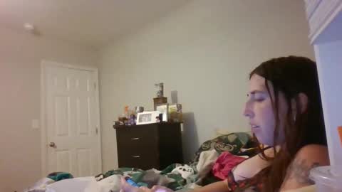 taylorslay online show from 04/18/26, 12:25